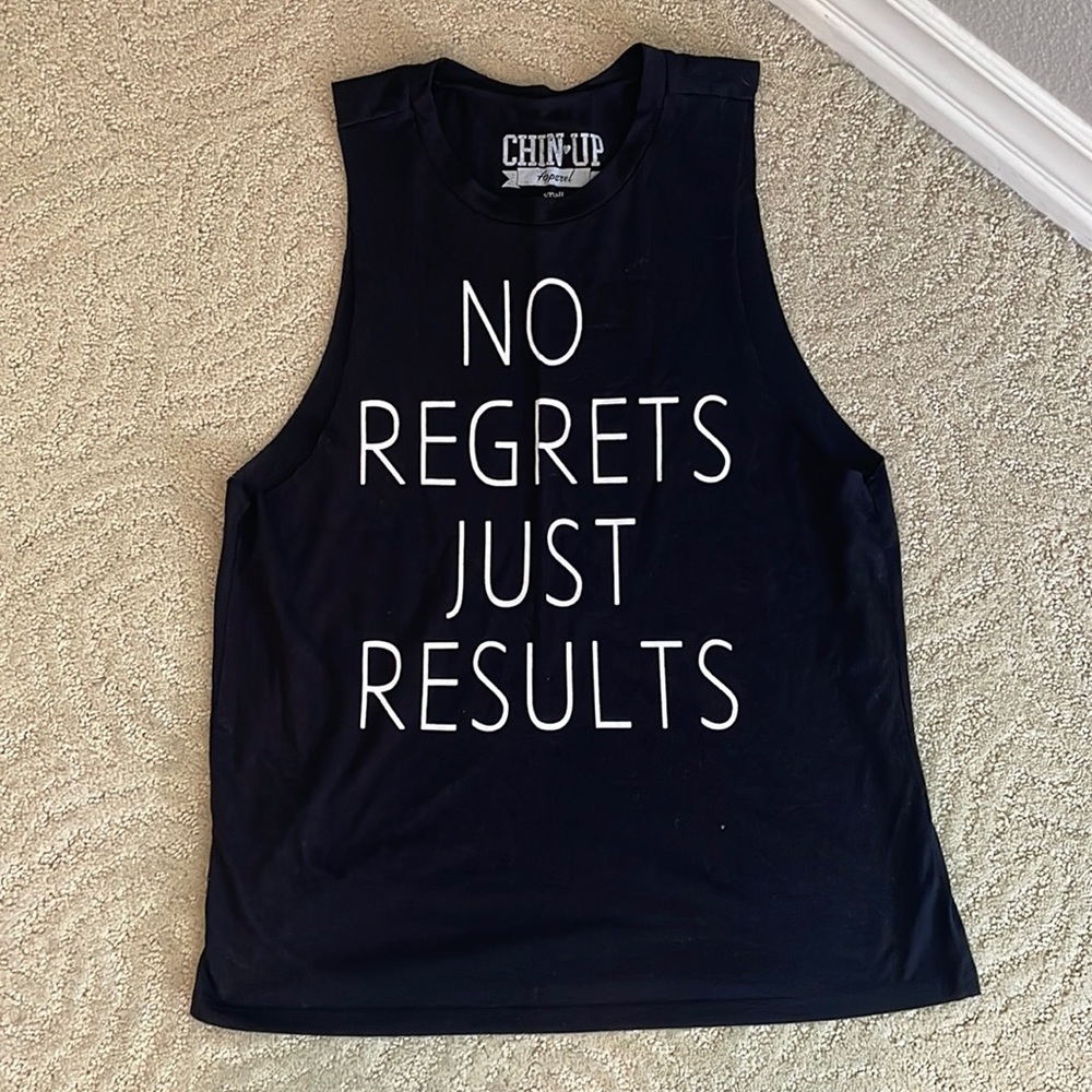 Muscle tank size small